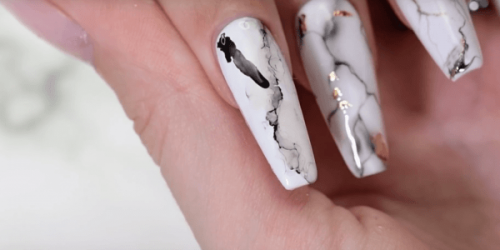 Drawing marble on nails