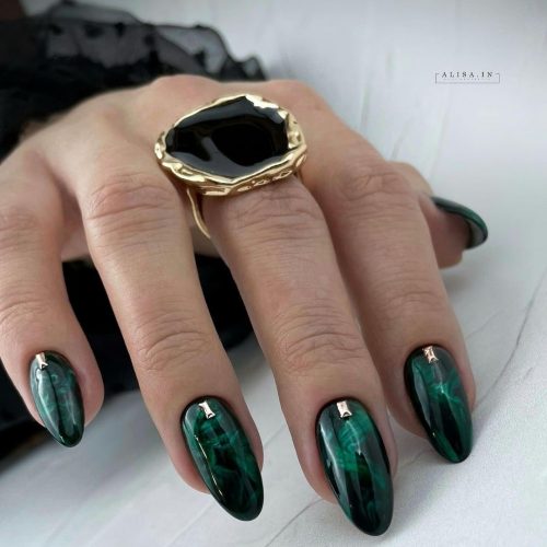 Dark Green Marble Manicure
