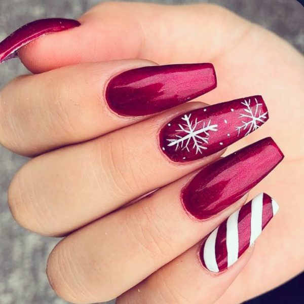 Christmas Coffin Nails