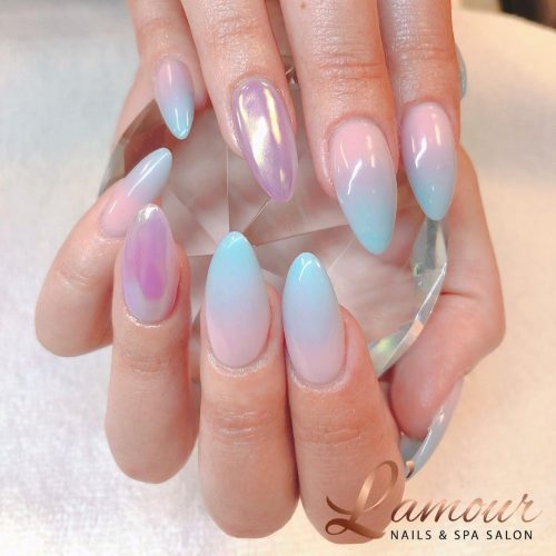 Pastell-Ombre-Nageldesign