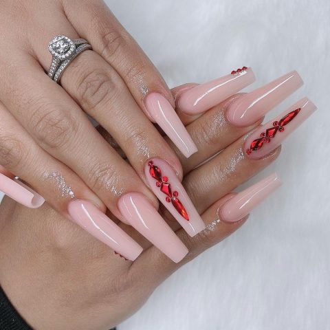 Soft pink tip nails