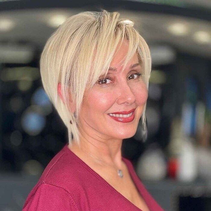 Variation of Pixie Bob Haircut Over 50