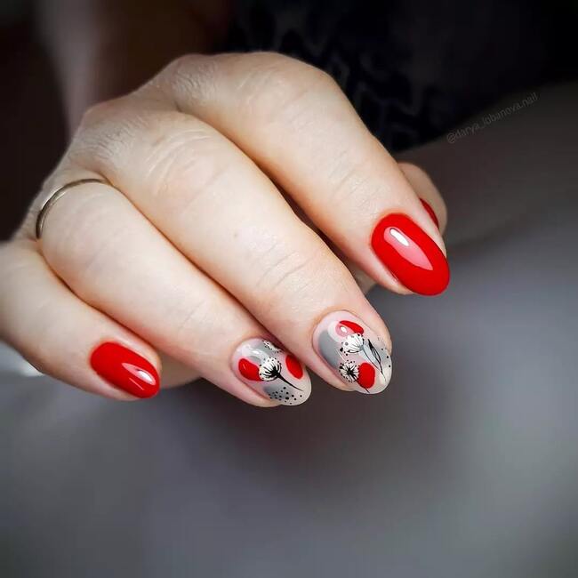 Red and Nude Nails with Paintings