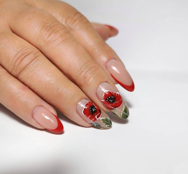 Almond Red Nails With Poppies