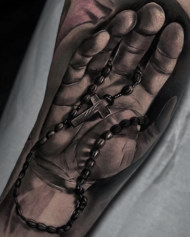 Христианская татуировка на всю руку