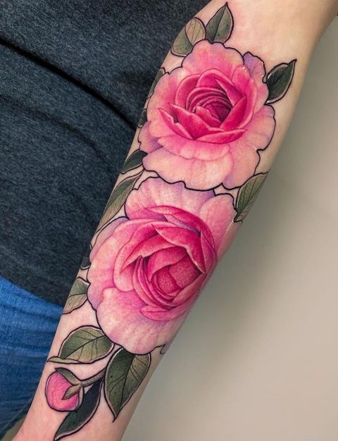 akwarela różany tatuaż