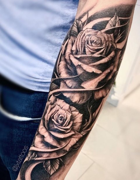 45 Best Rose Tattoos Ideas for Women in 2023 - Design & Meaning