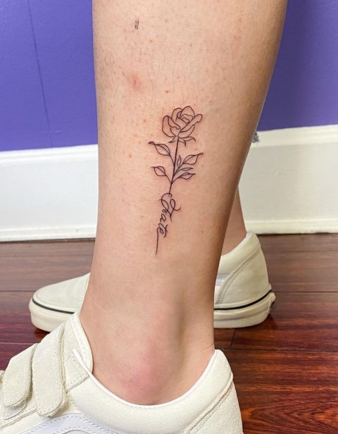 rose tattoo designs with names on foot