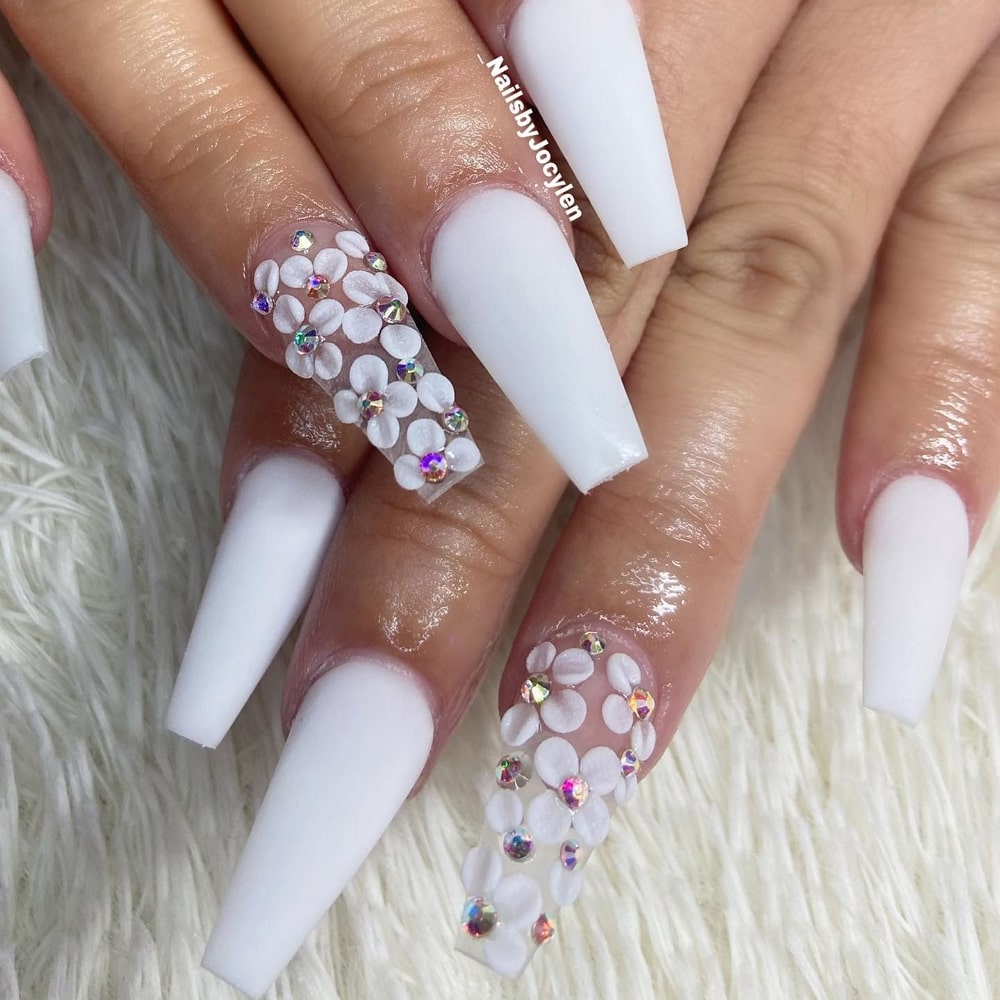 White Coffin Nails With Diamond Accent