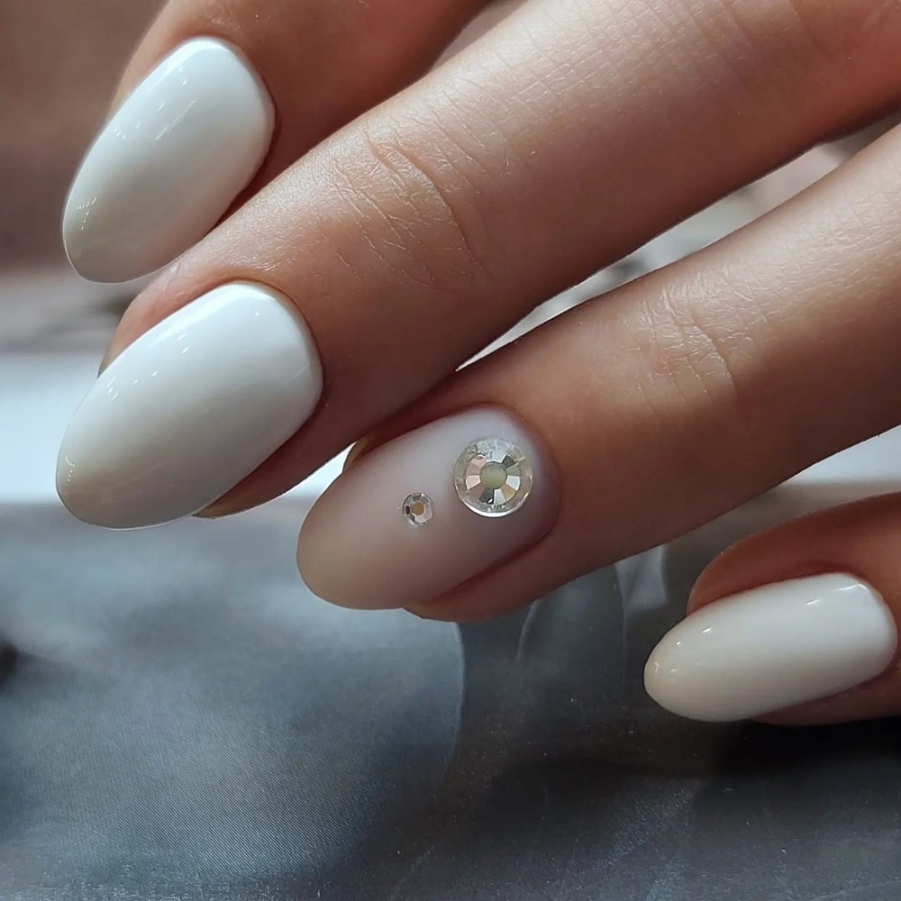 White Dip Nails With Diamonds