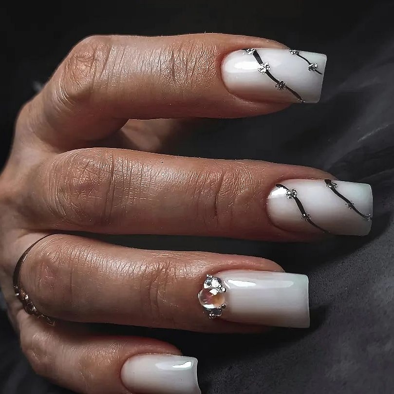 White Nails With Black Diamond Srtipes