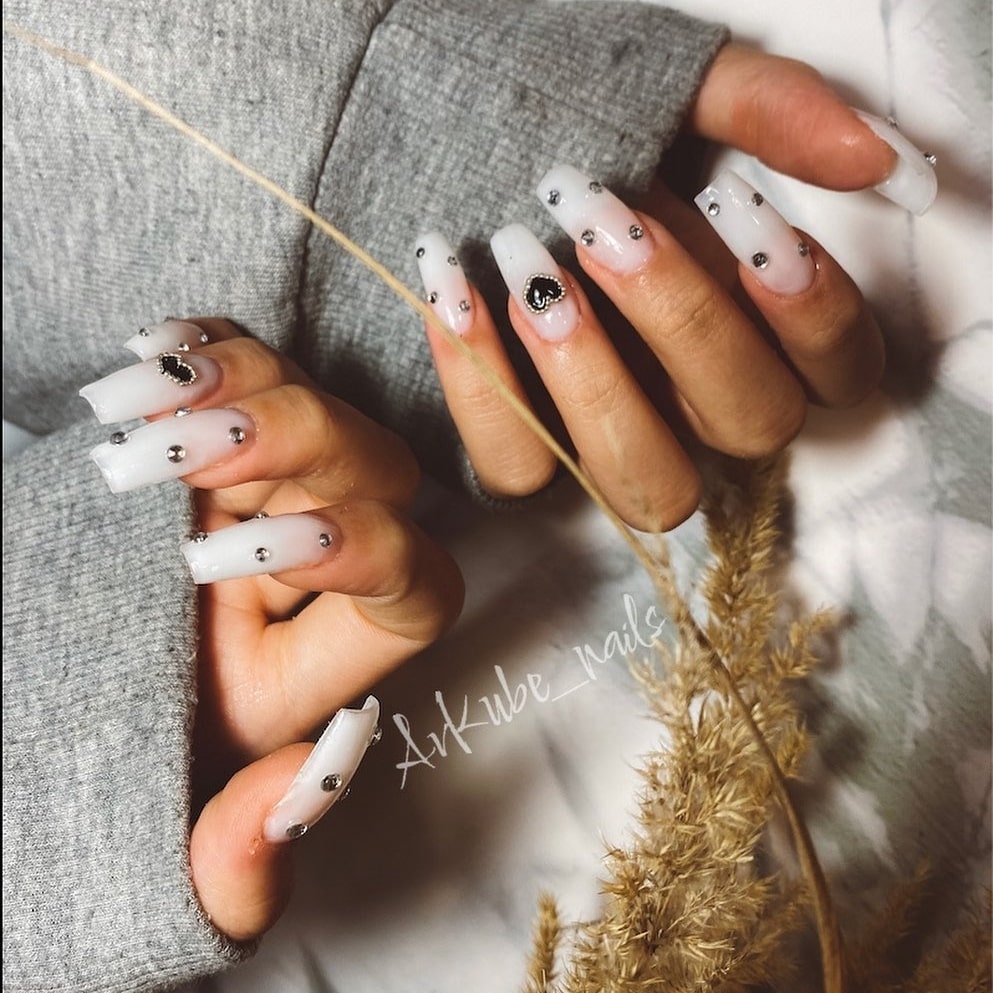 White Gel Nails With Black Nails
