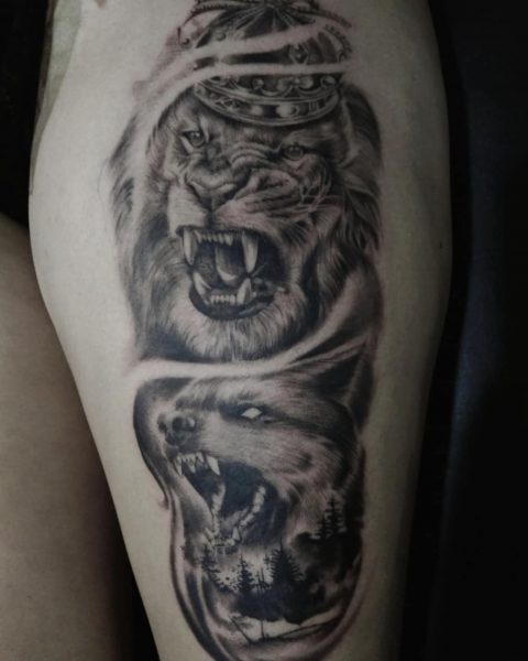 Wolf- und Löwen-Tattoo