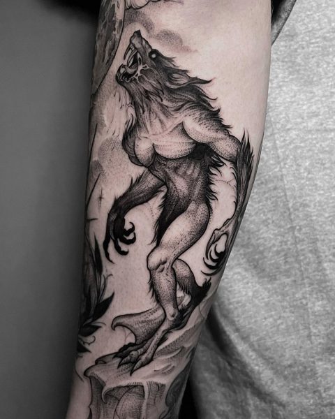 Tatuaż złego wilkołaka