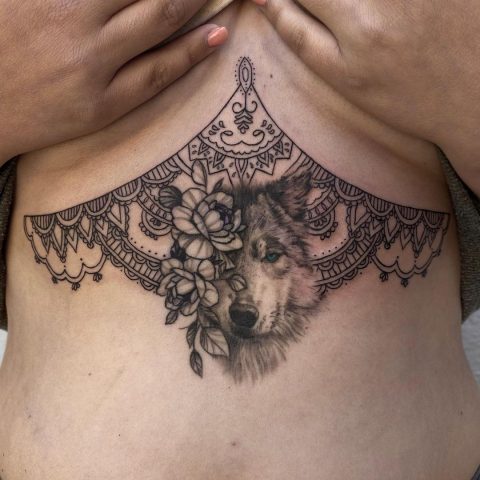 Rippen-Wolf-Tattoo