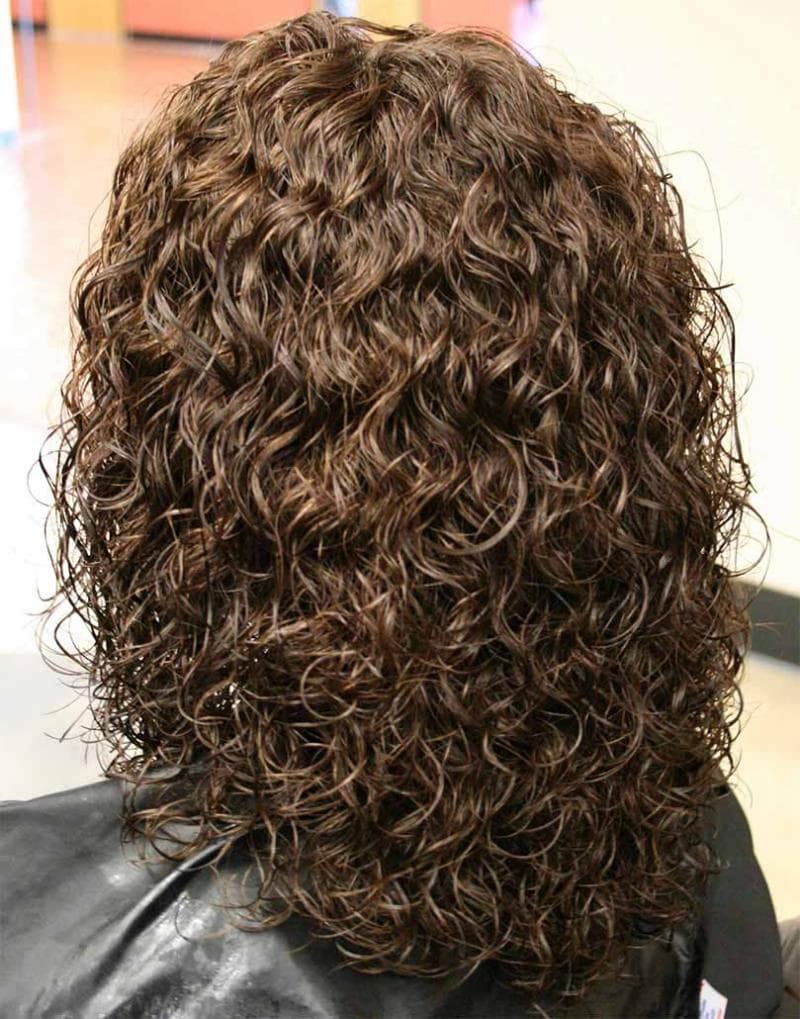 спиральная завивка волос фото на средние